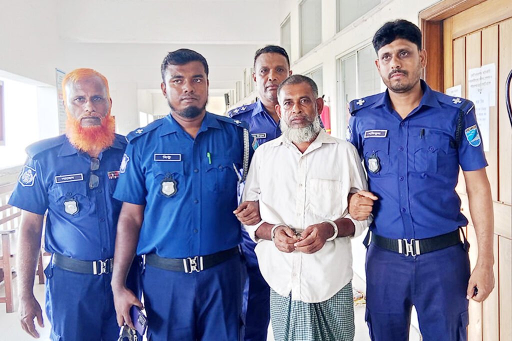 ফরিদপুরে প্রবাসী ছেলের স্ত্রীকে ধর্ষণ, শ্বশুরের যাবজ্জীবন 2 17 8