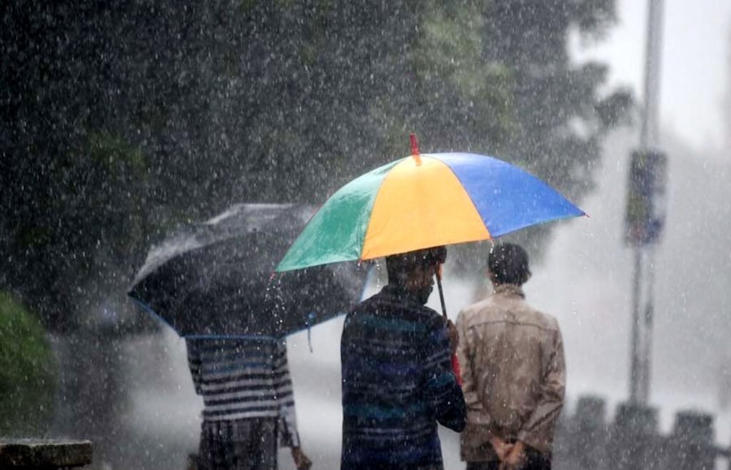 শ্রাবণেও অব্যাহত থাকতে পারে বৃষ্টি 8 2 24