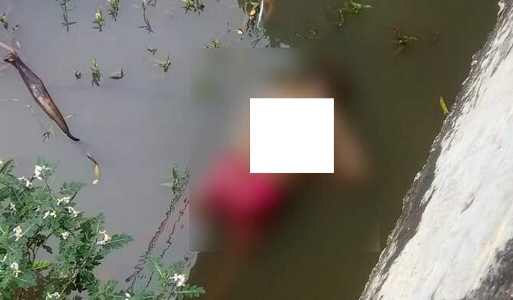 গাজীপুরে সেতুর নিচ থেকে অজ্ঞাত নারীর মরদেহ উদ্ধার 8 1 7