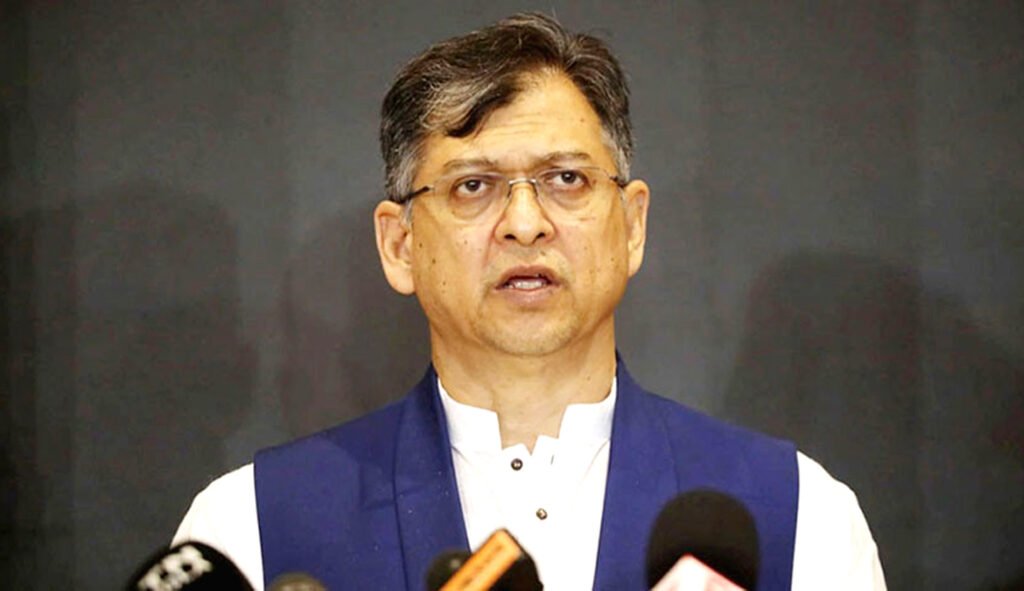 ফ্যাসিবাদের পুনরুত্থান না চাইলে ভালো রাজনীতি করতে হবে: সালাহউদ্দিন 1 2 5